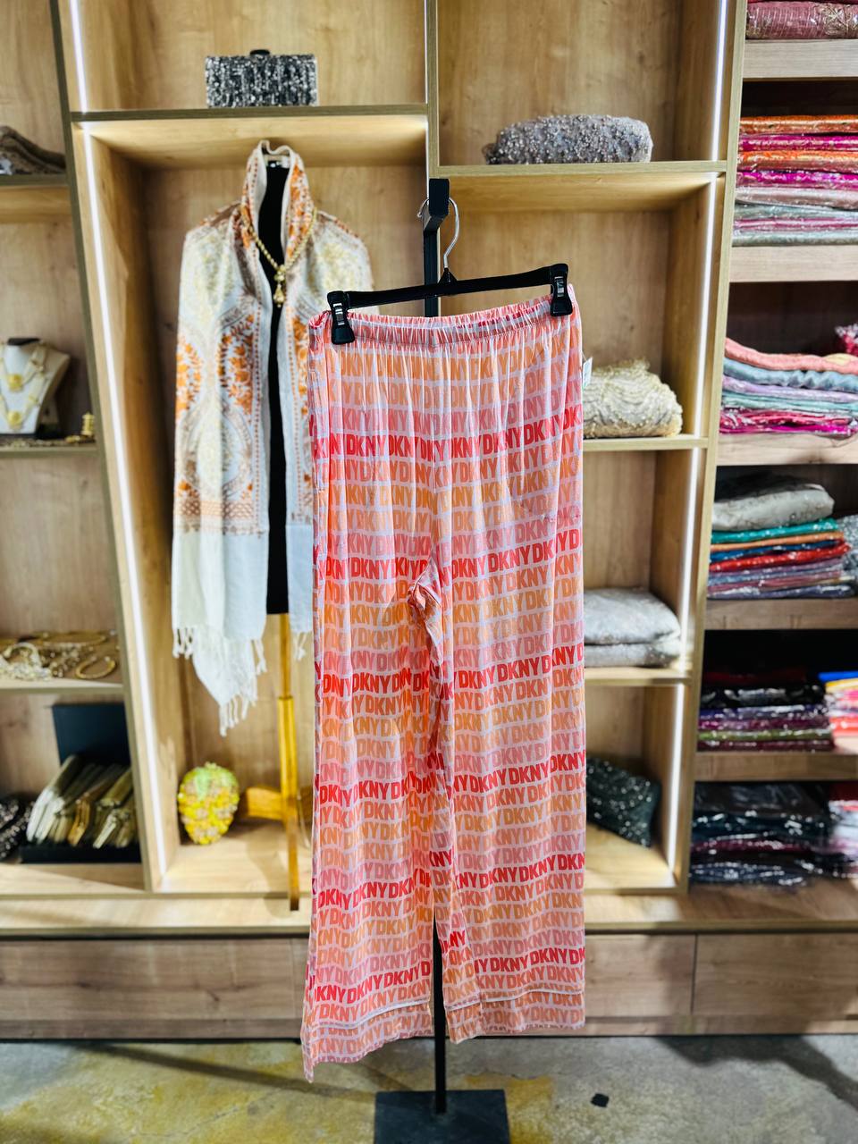 Dkny pajama set size large