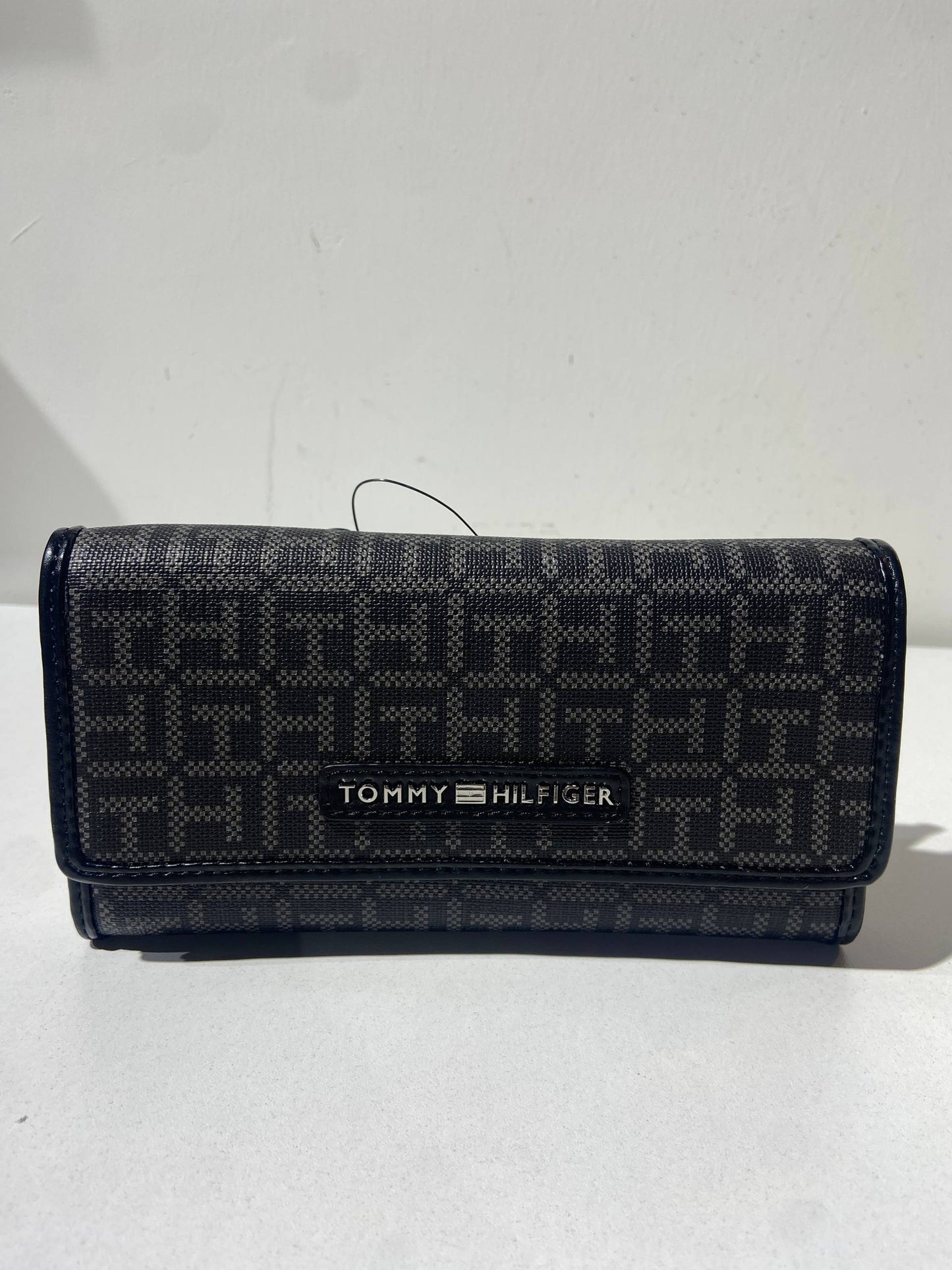 Tommy Hilfiger wallet