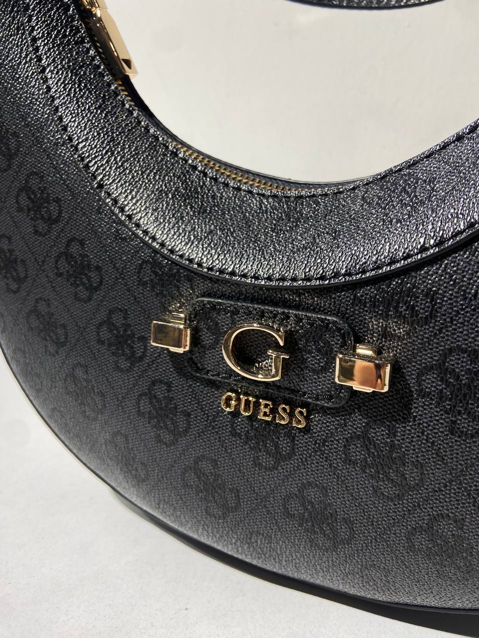 Guess bag