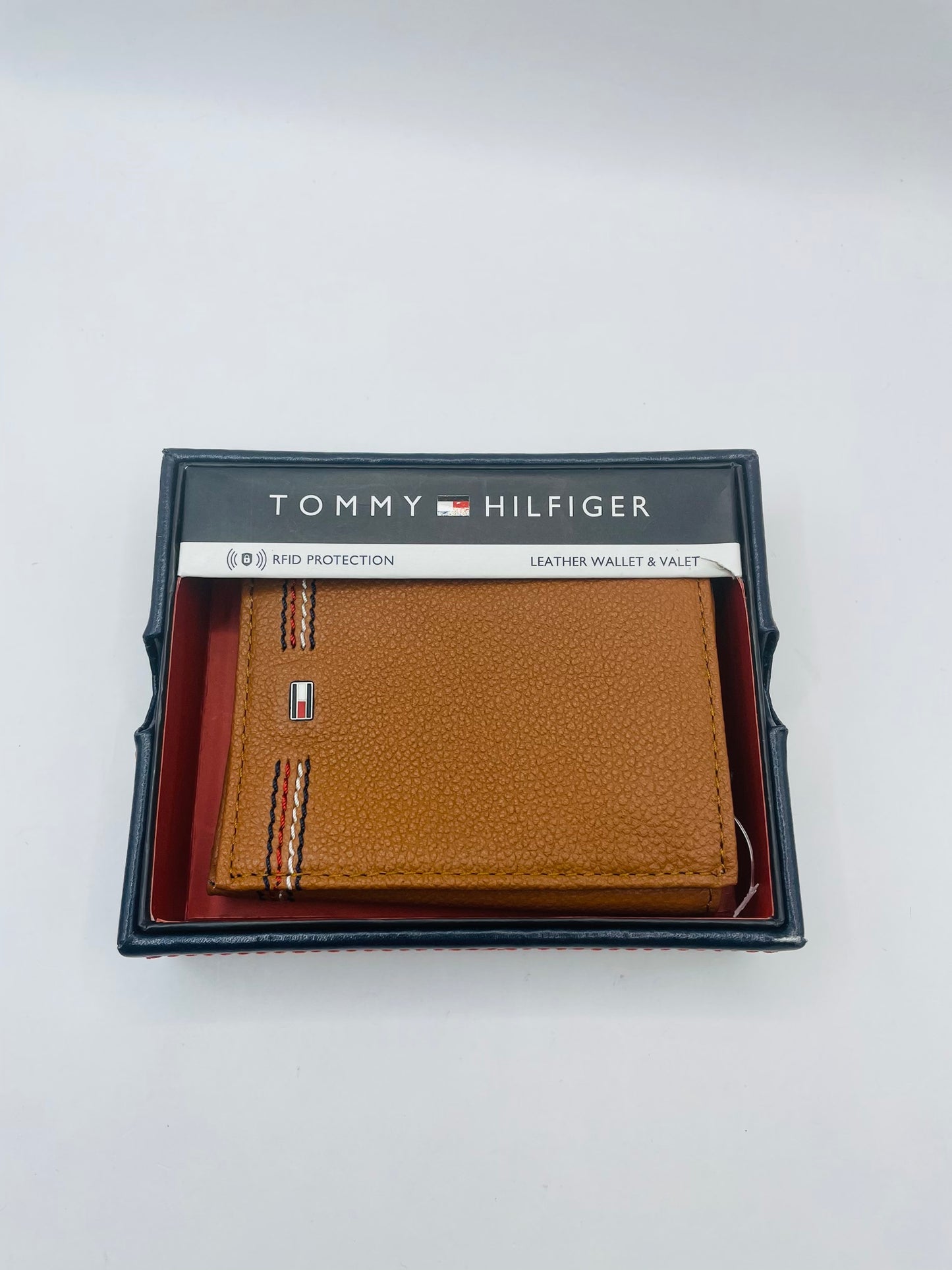 Tommy Hilfiger wallet