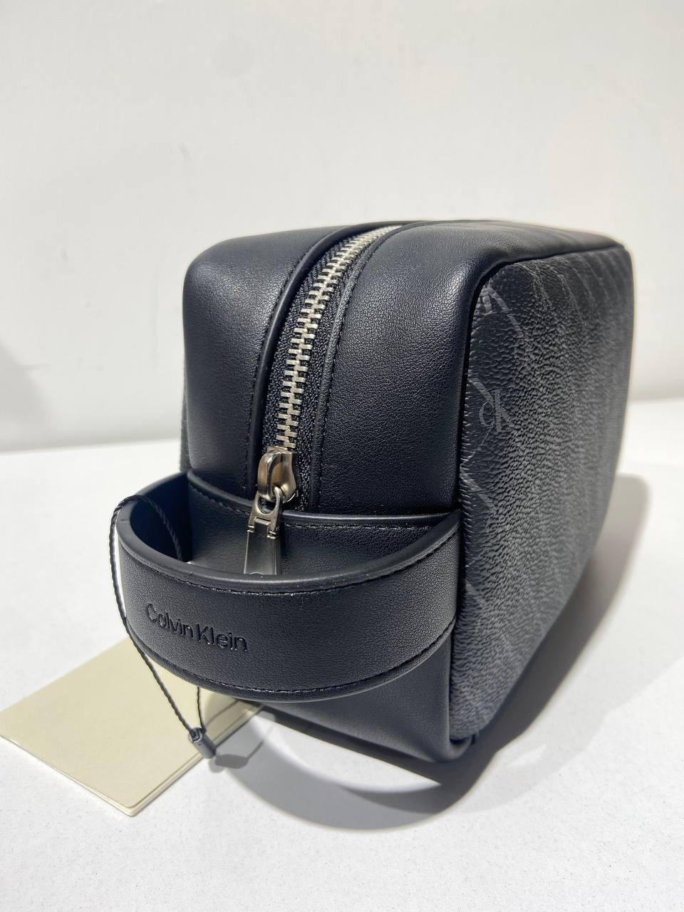Calvin klein hand bag