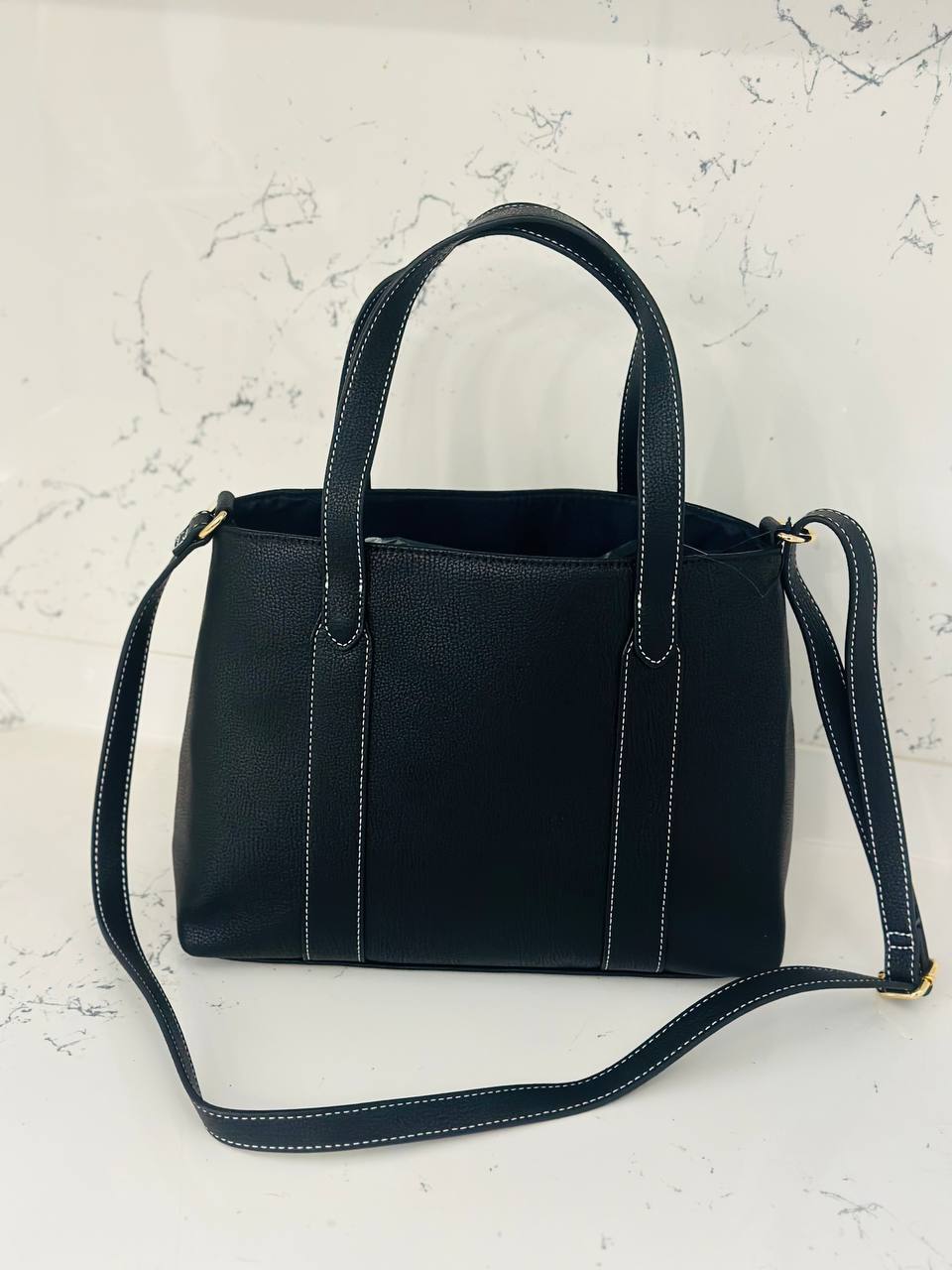 Tommy Hilfiger bag