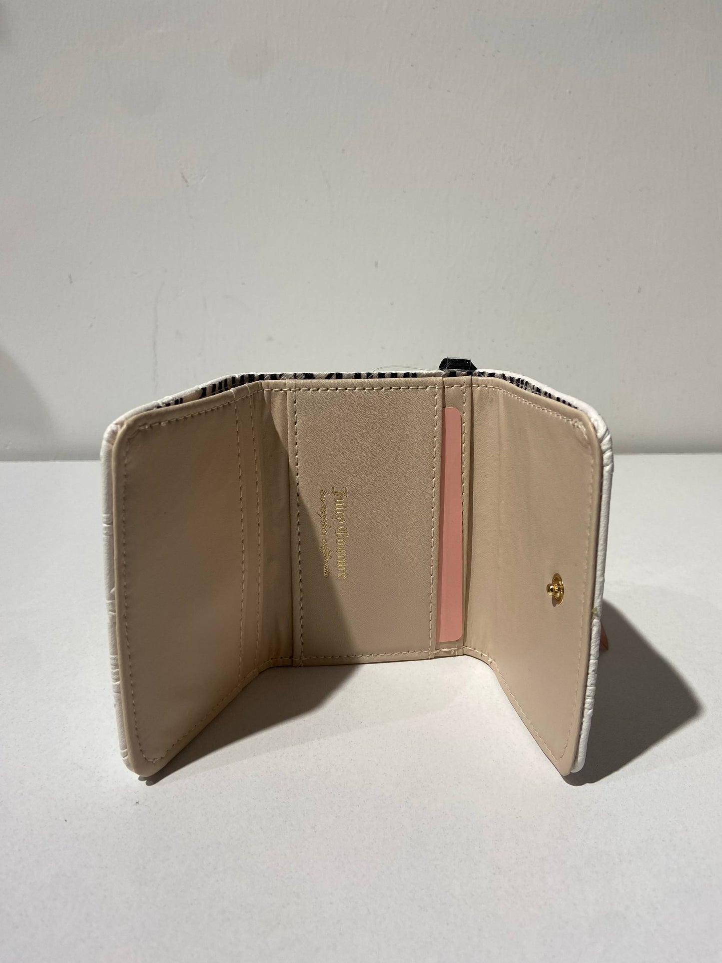 Jiucy couture wallet