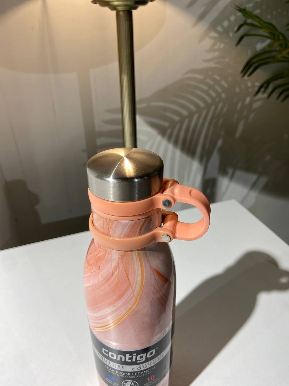 Contigo bottle  20 oz, 591 ml