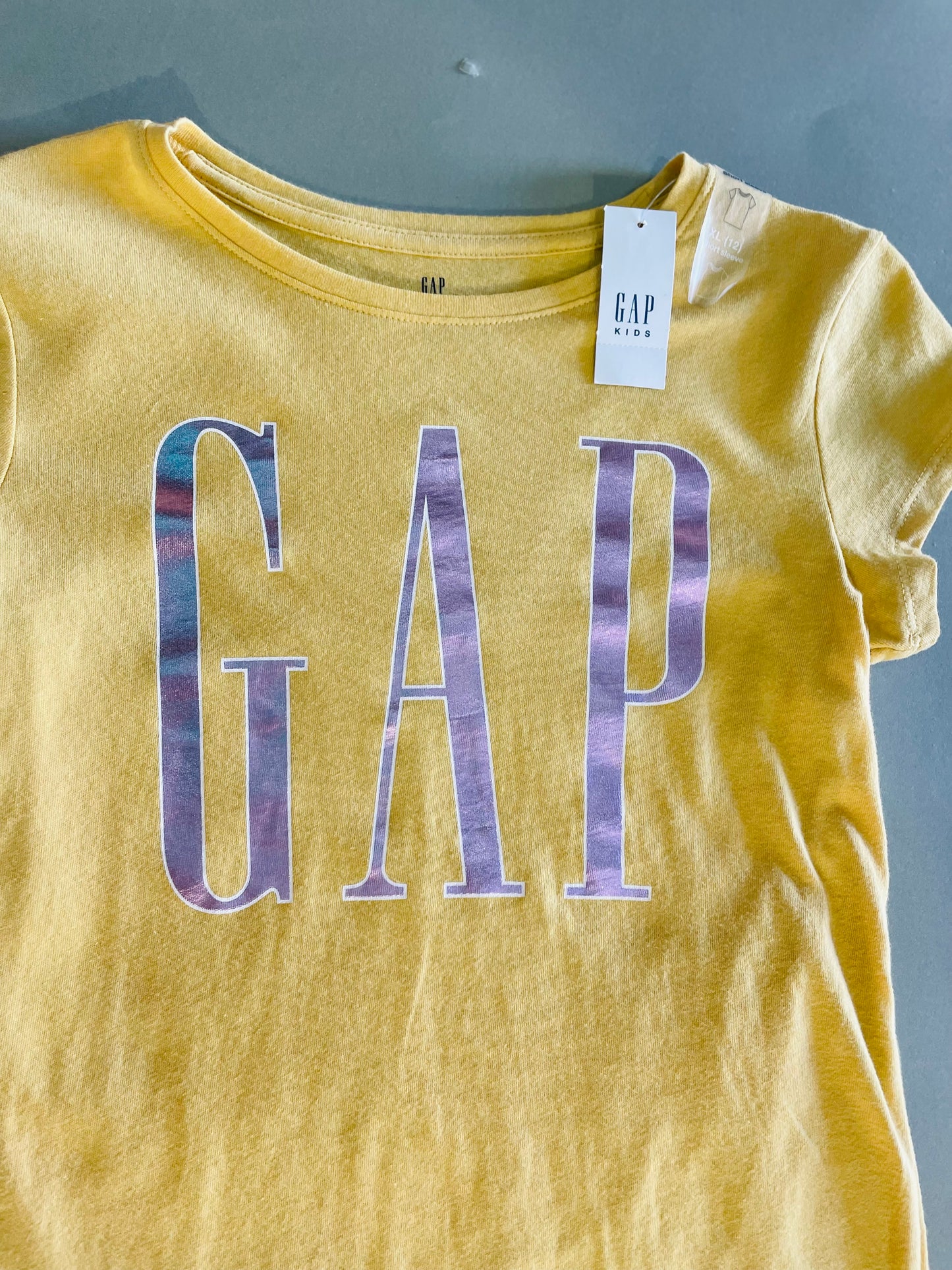 Gap kids shirt