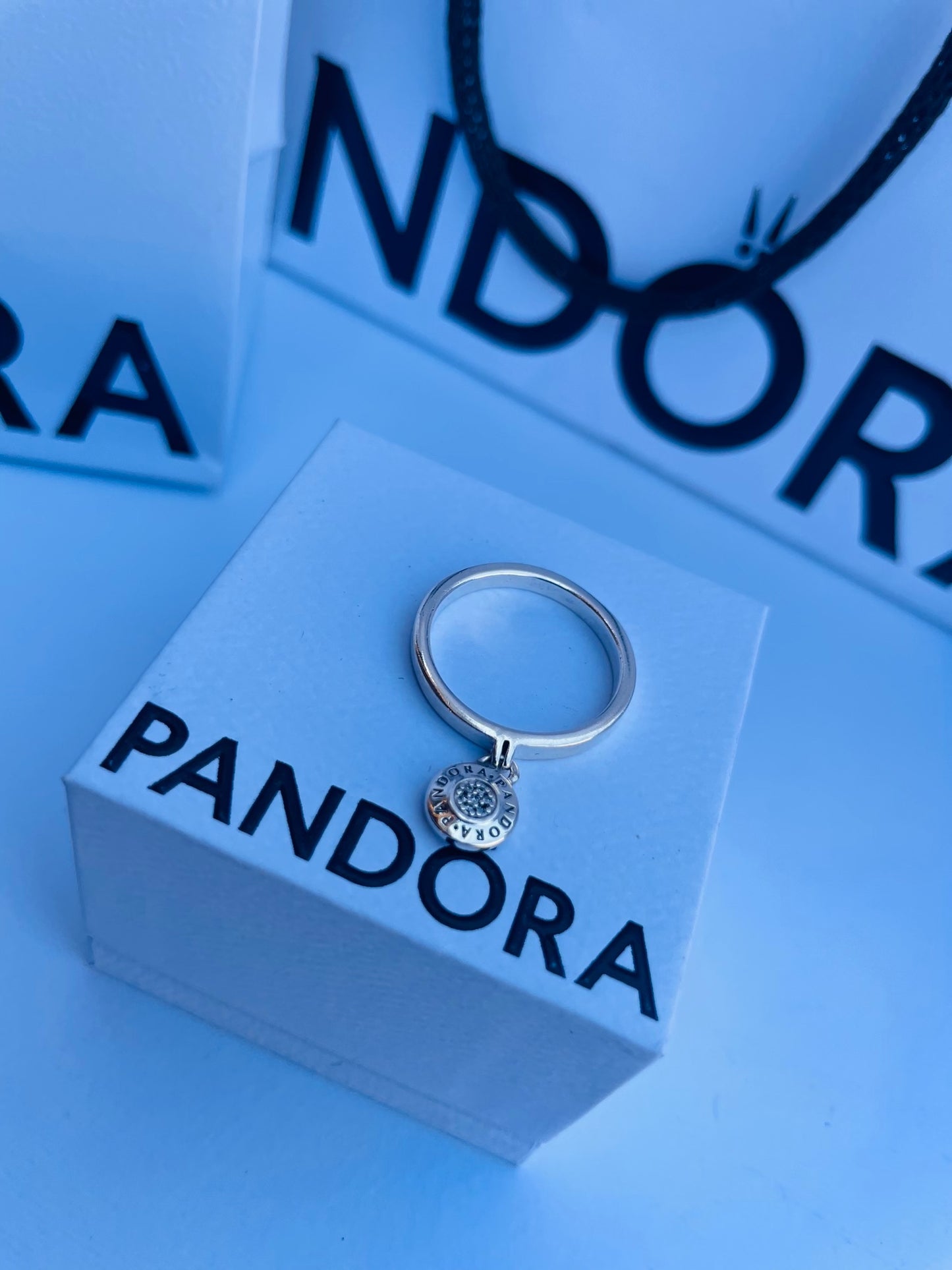 Pandora ring