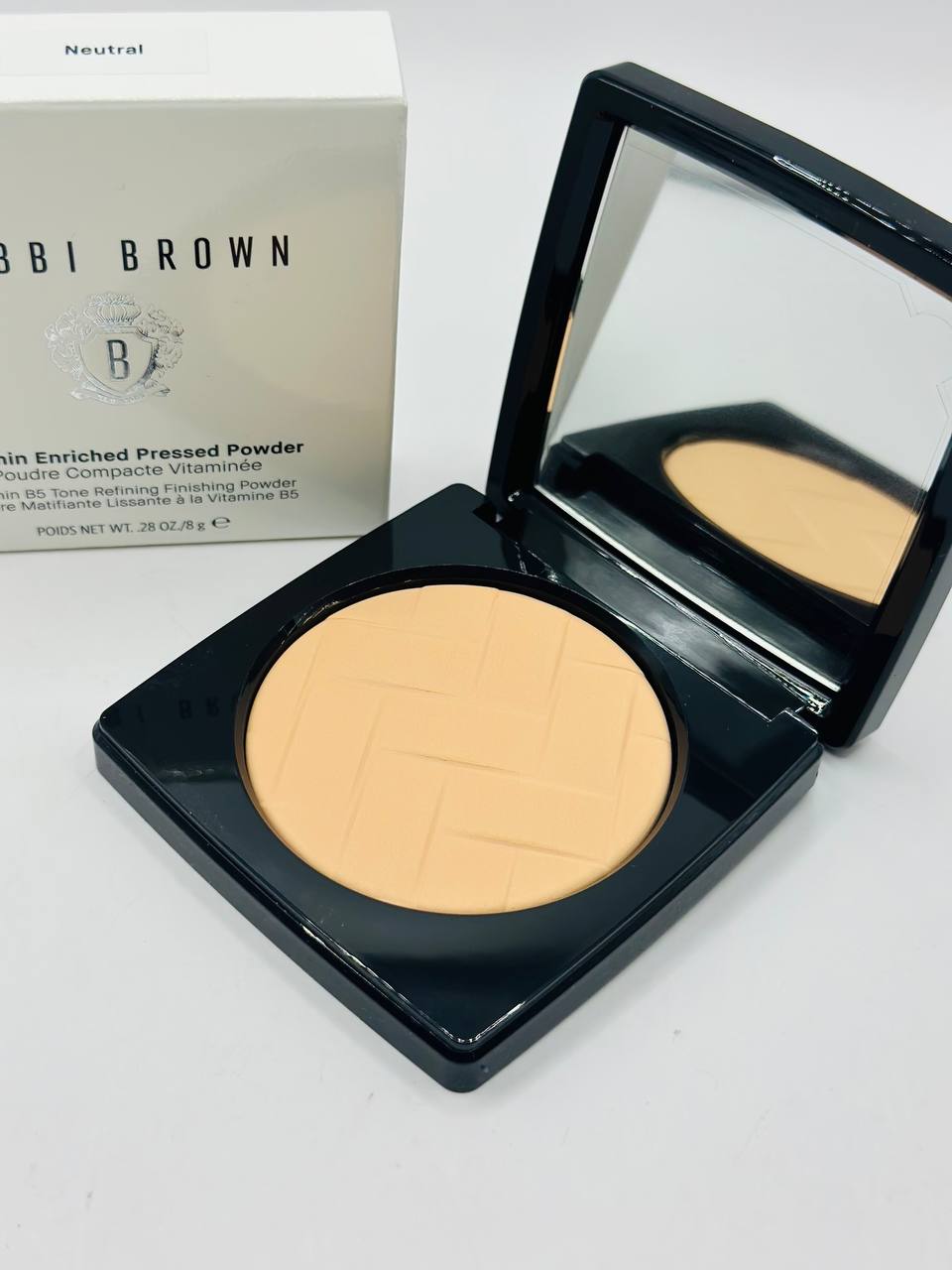 Bobbi brown powder  shade natural