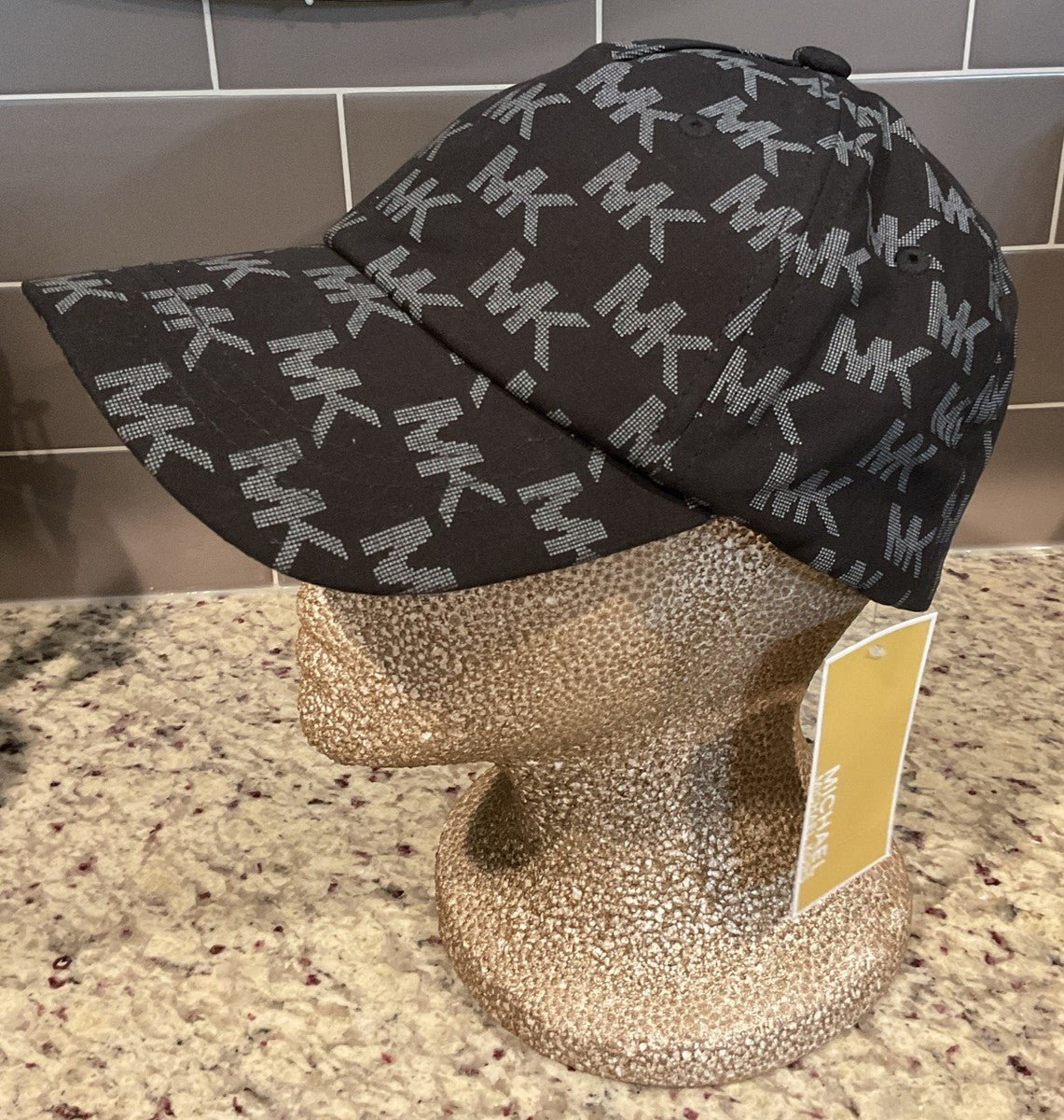 Michael kors hat