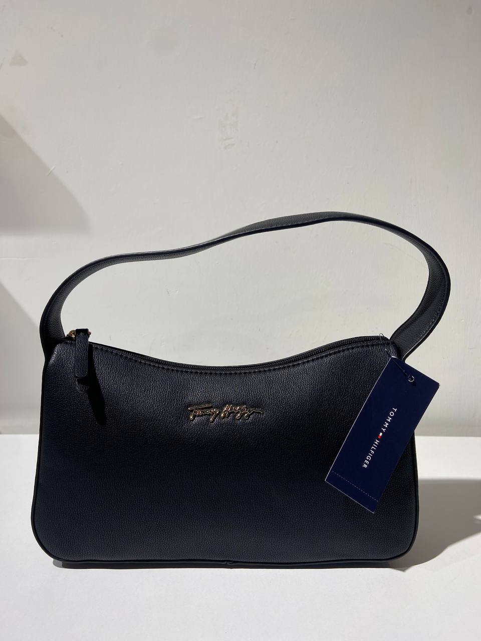 Tommy Hilfiger bag