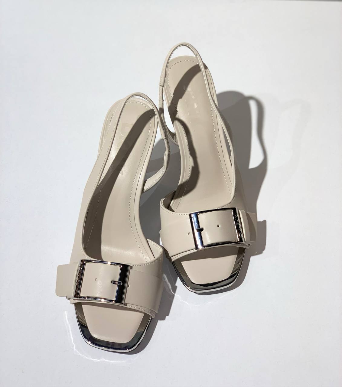 Dkny shoes size 8