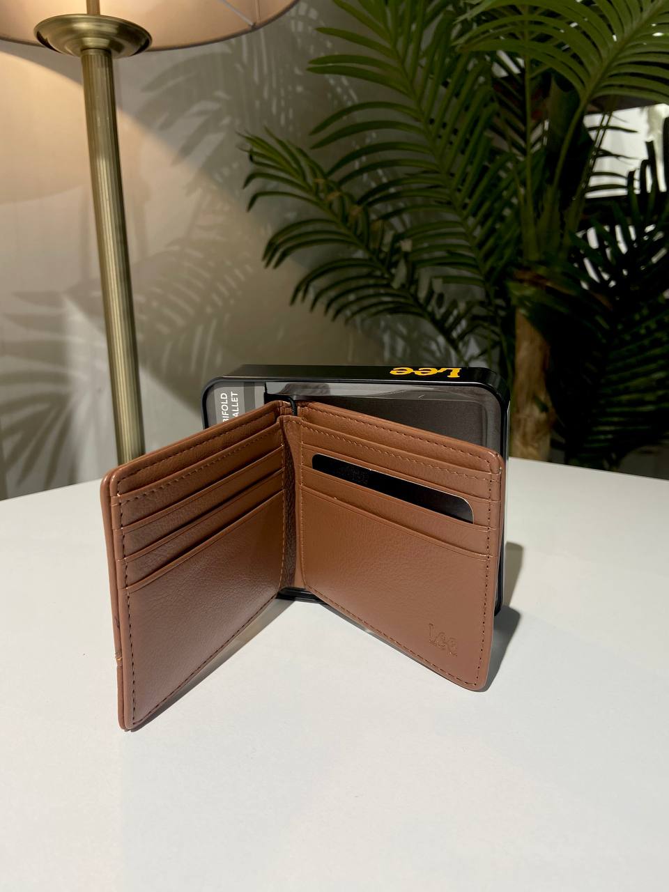 Lee wallet