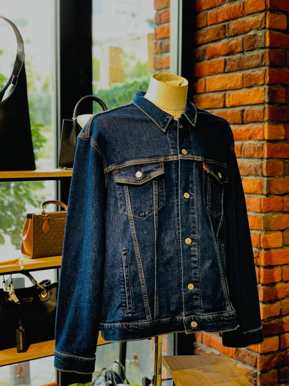 Levis jacket size xl