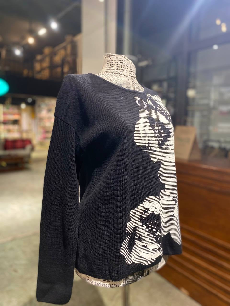 Calvin Klein sweater size small