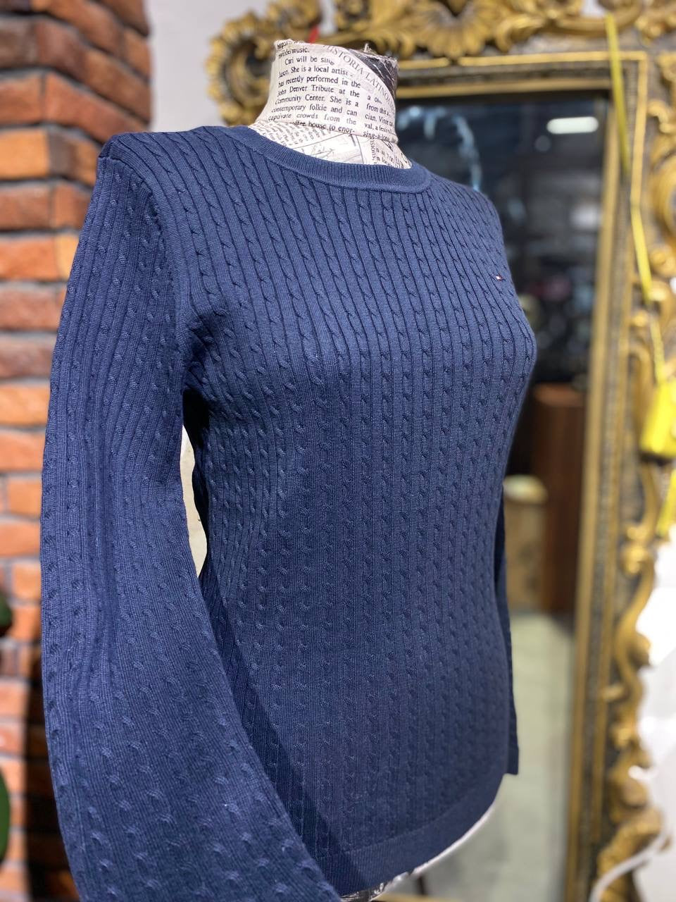 Tommy Hilfiger sweater