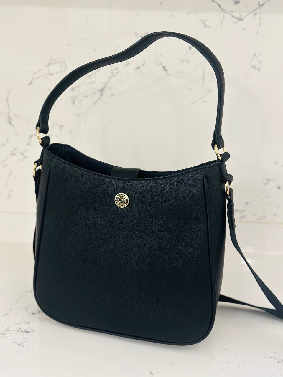 Tommy Hilfiger bag