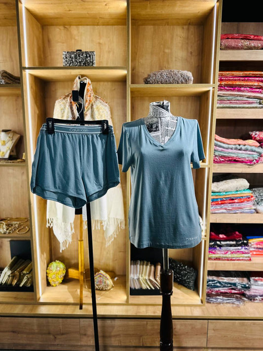 Calvin Klein pajama set size large