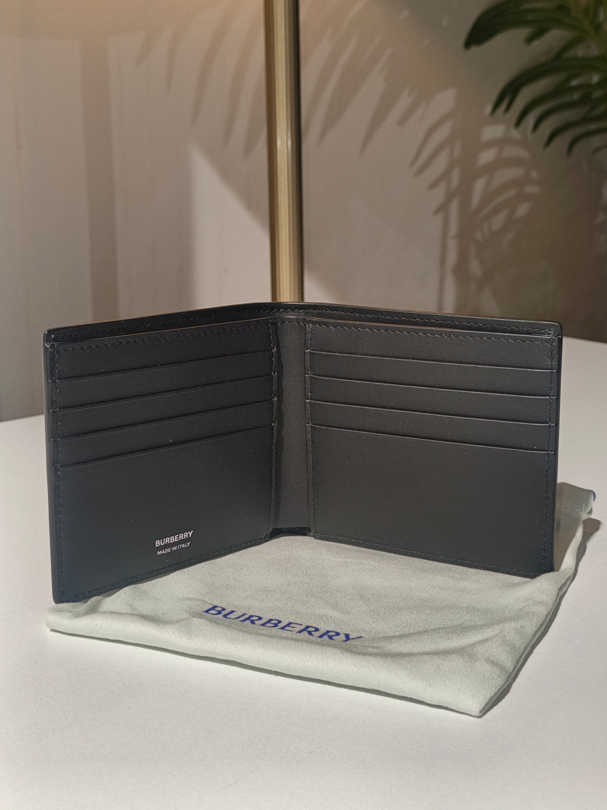 Burberry men’s wallet