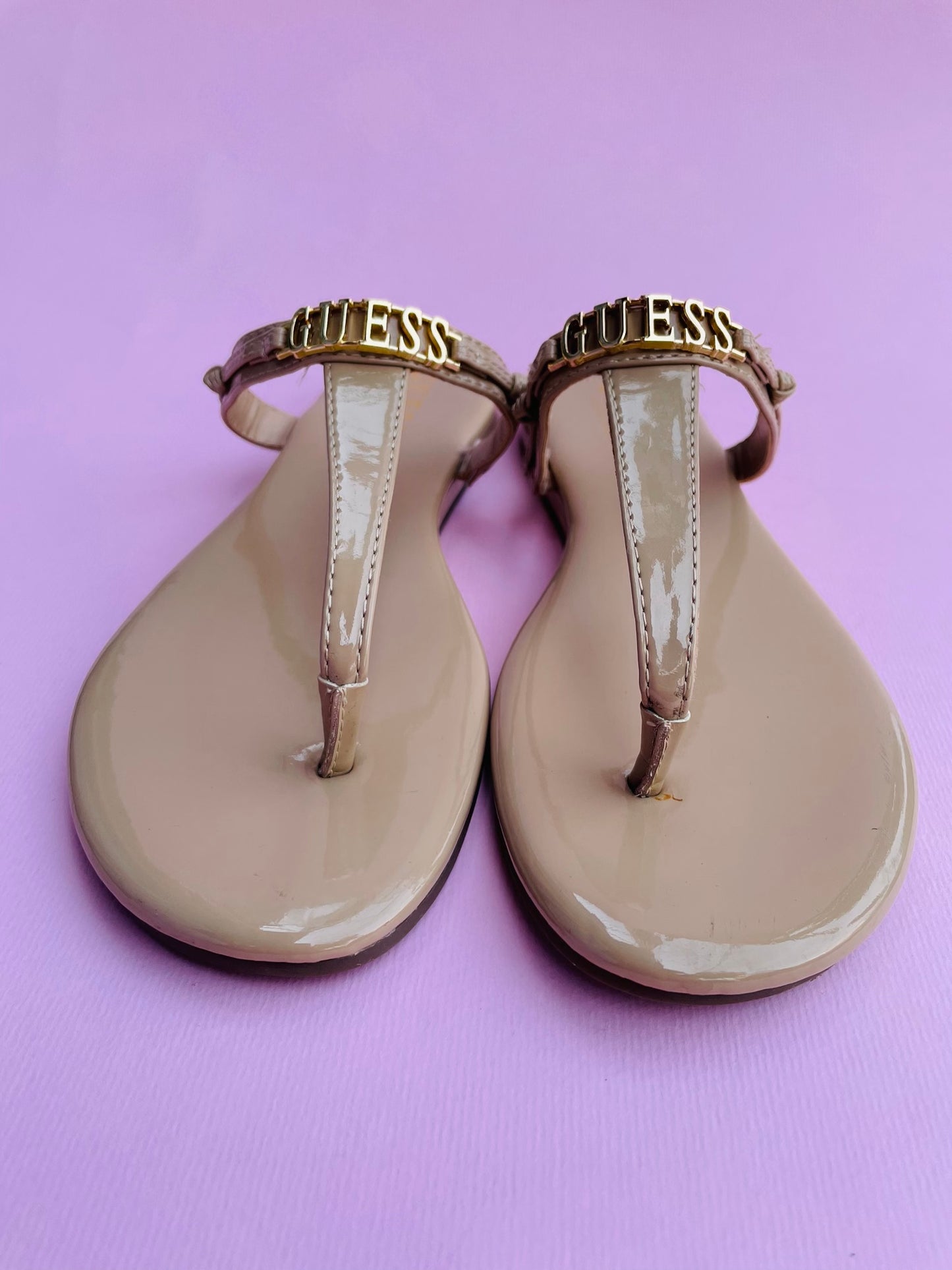 Guess sandal