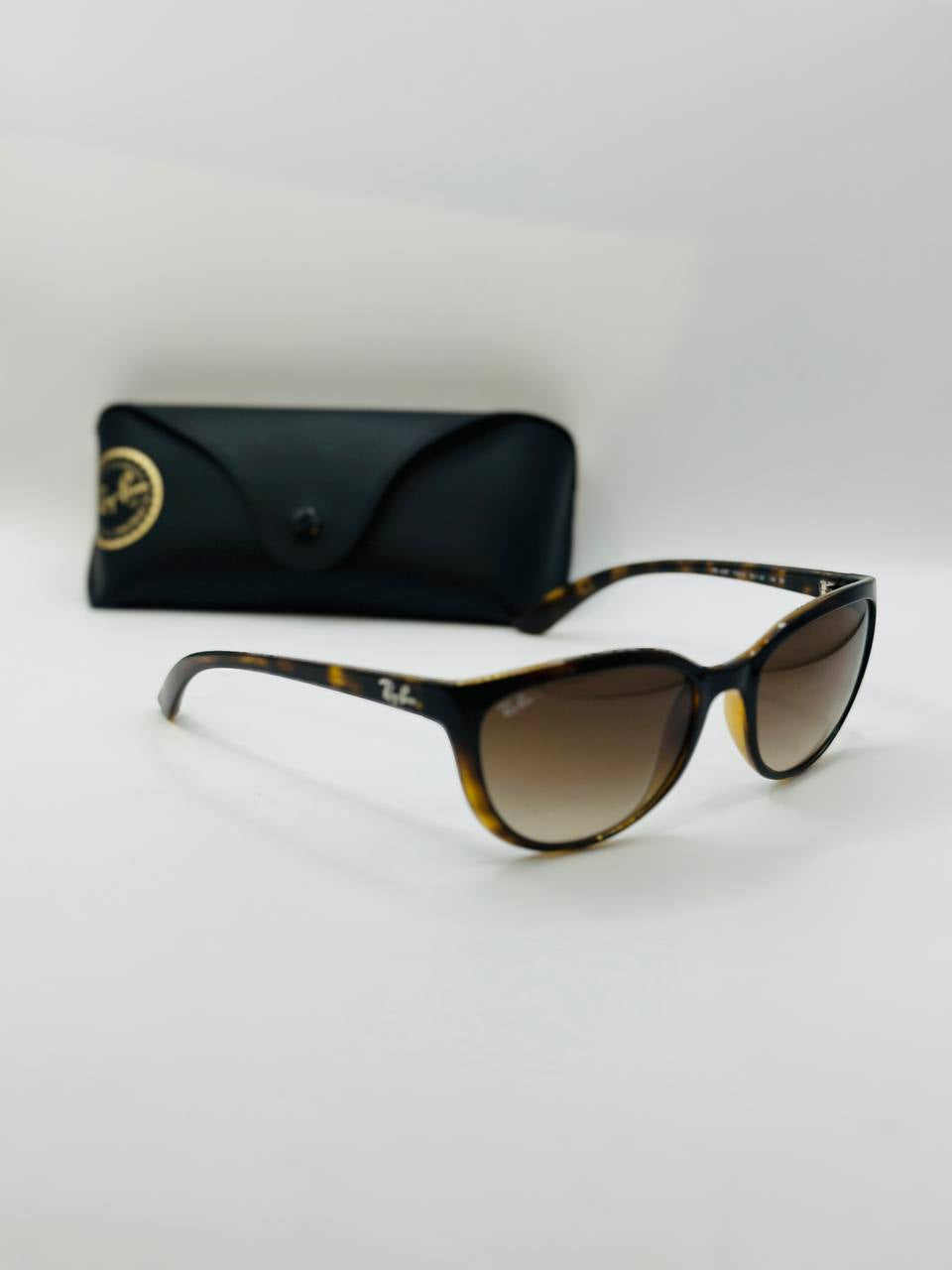 Ray ban sunglasses