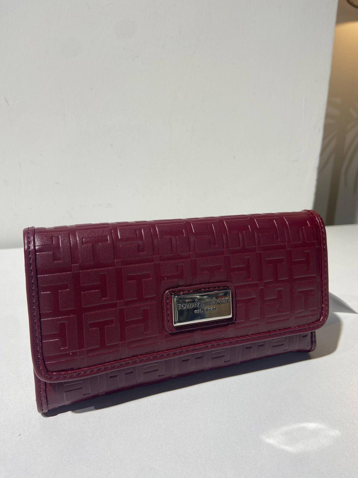 Tommy Hilfiger wallet