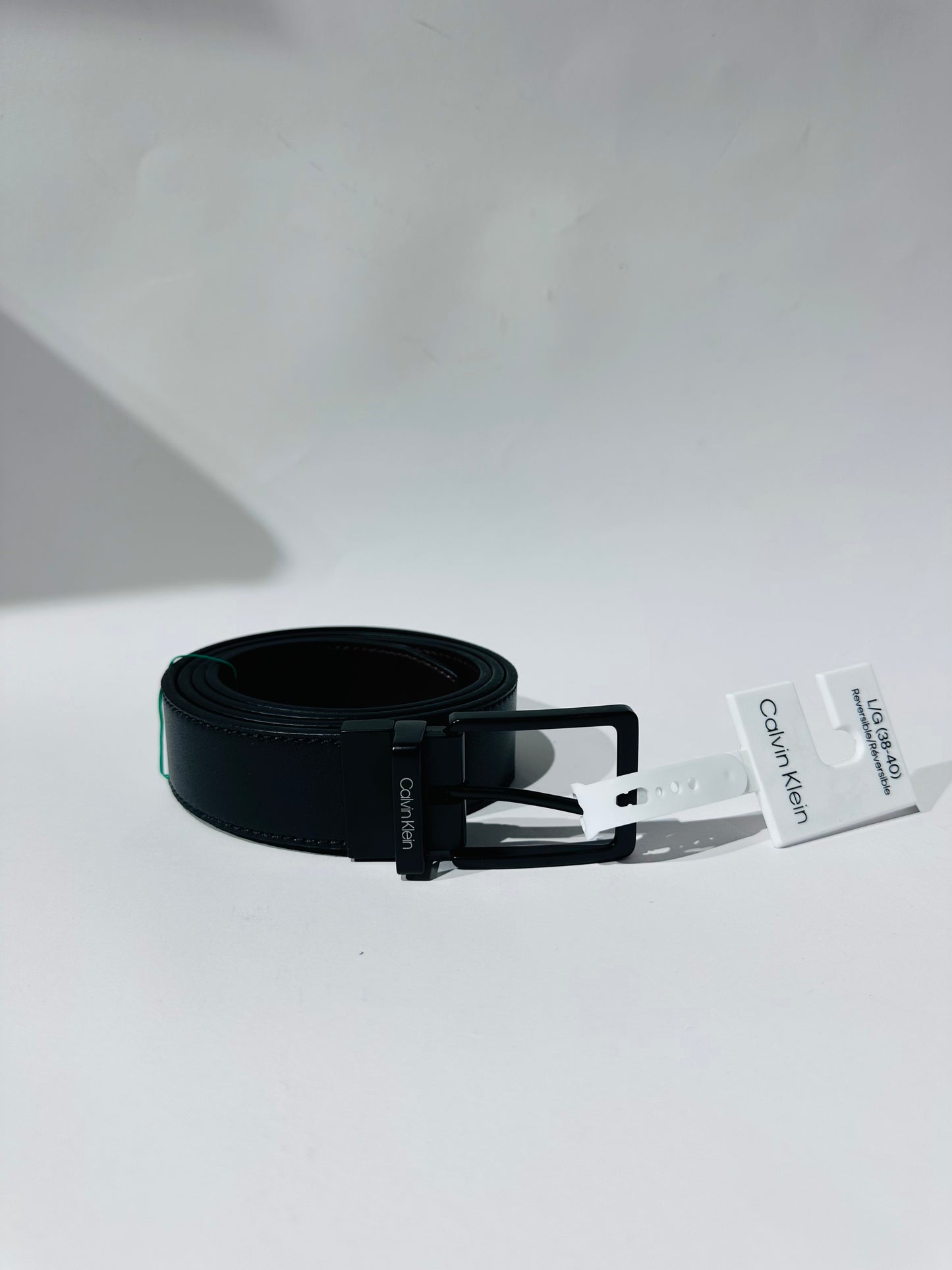Calvin Klein belt reversible size large (38/40)