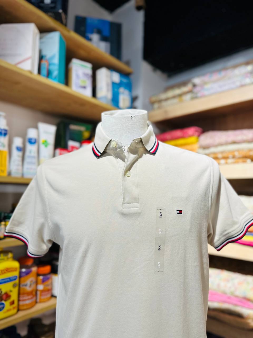 Tommy Hilfiger shirt size small