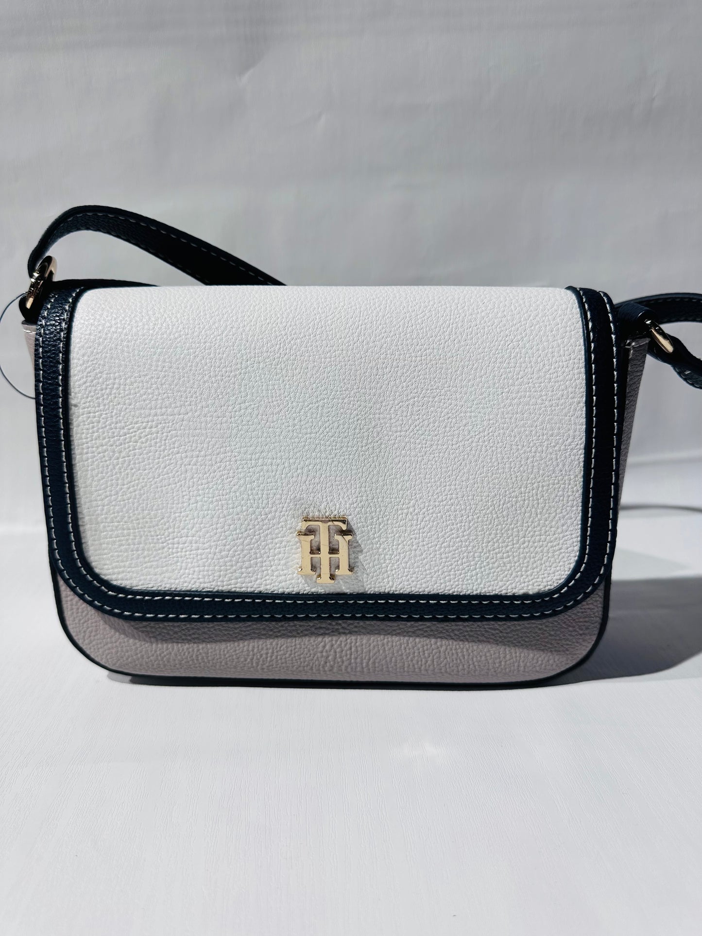 Tommy Hilfiger shoulder bag