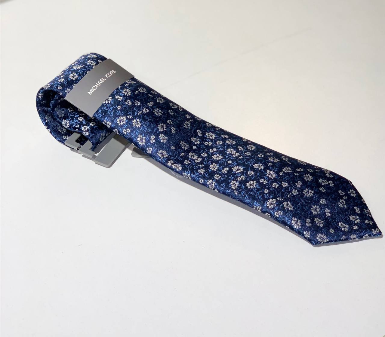 Michael kors tie