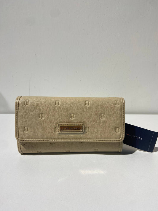 Tommy Hilfiger wallet