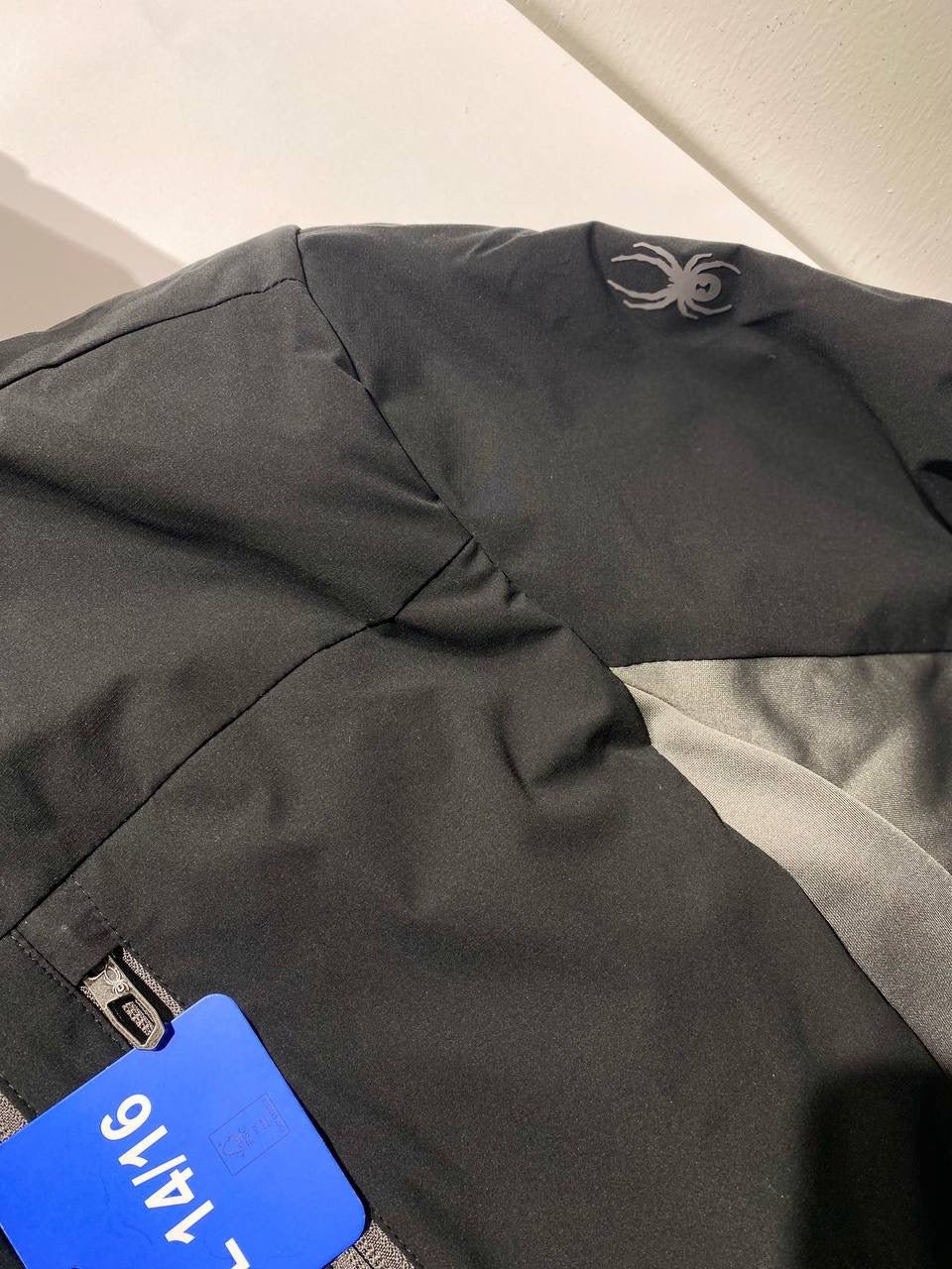 Spyder coat size large (14/16)