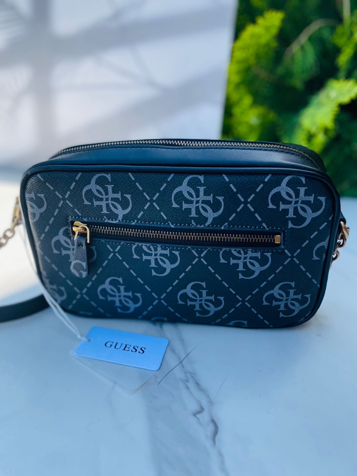 Guess crossbody bag