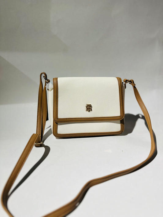 Tommy Hilfiger crossbody bag