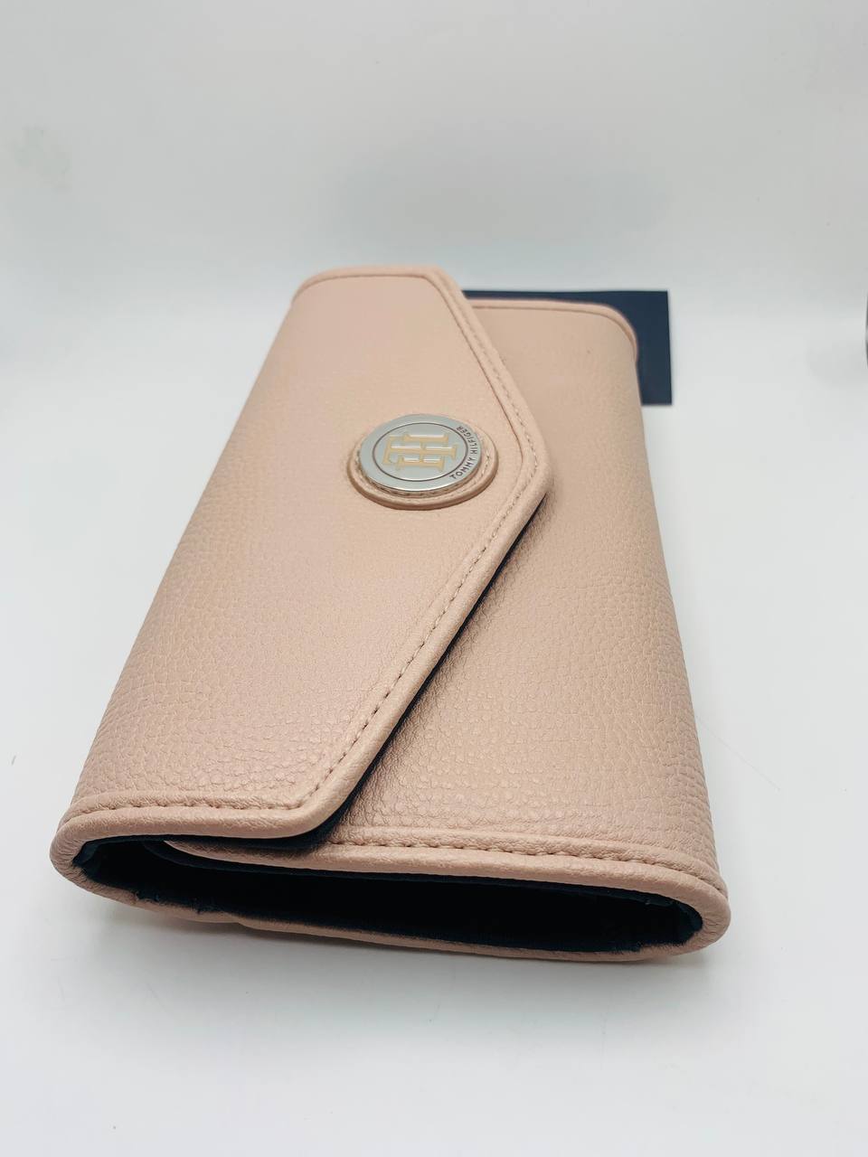 Tommy Hilfiger wallet