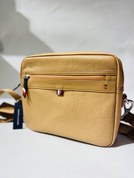 Tommy Hilfiger crossbody bag