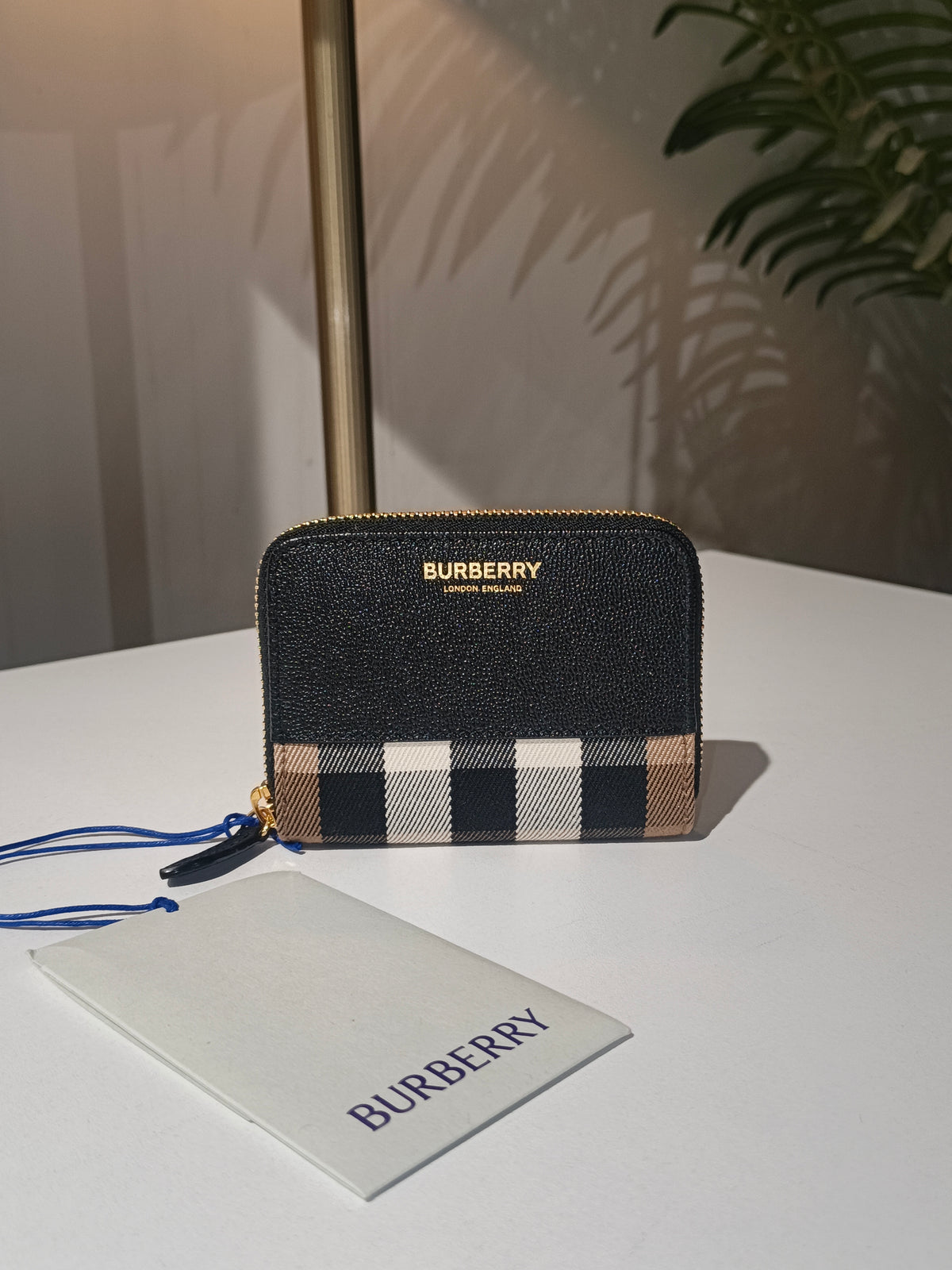 Burberry women’s wallet