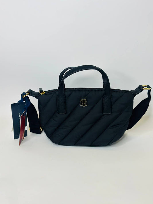 Tommy Hilfiger bag