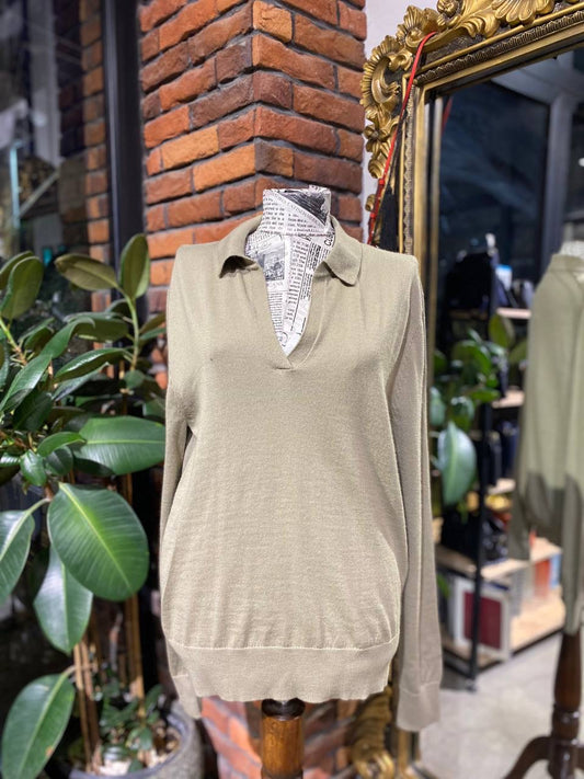 Calvin Klein sweater