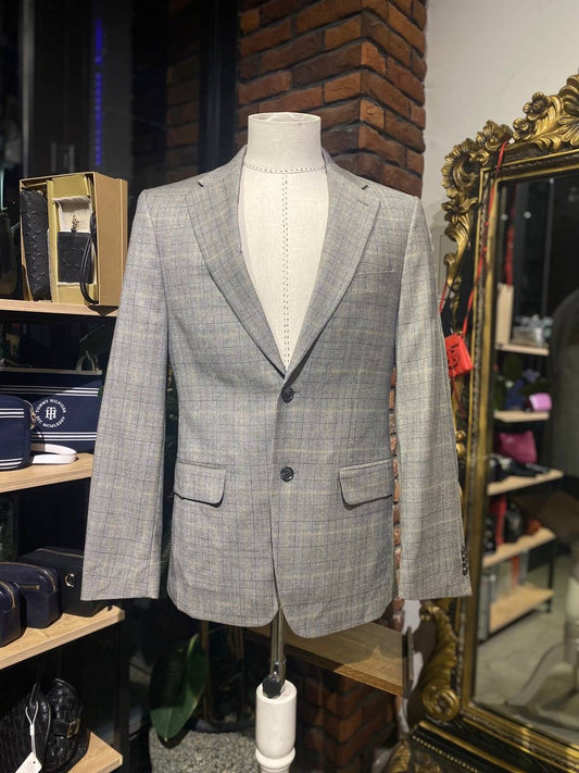 Tommy Hilfiger blazer size 38