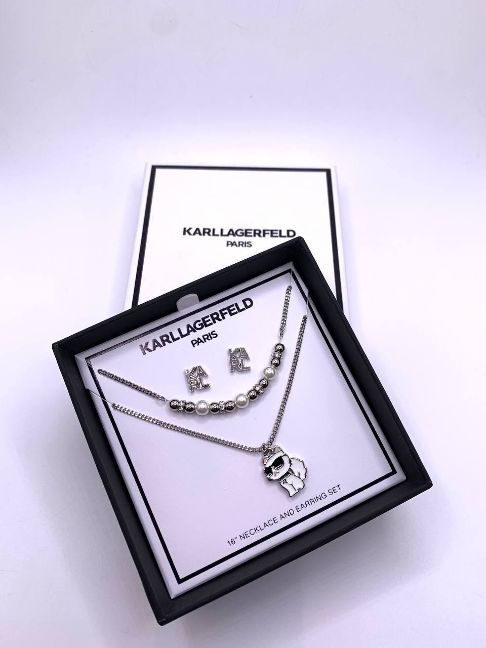 Karl lagerfeld set