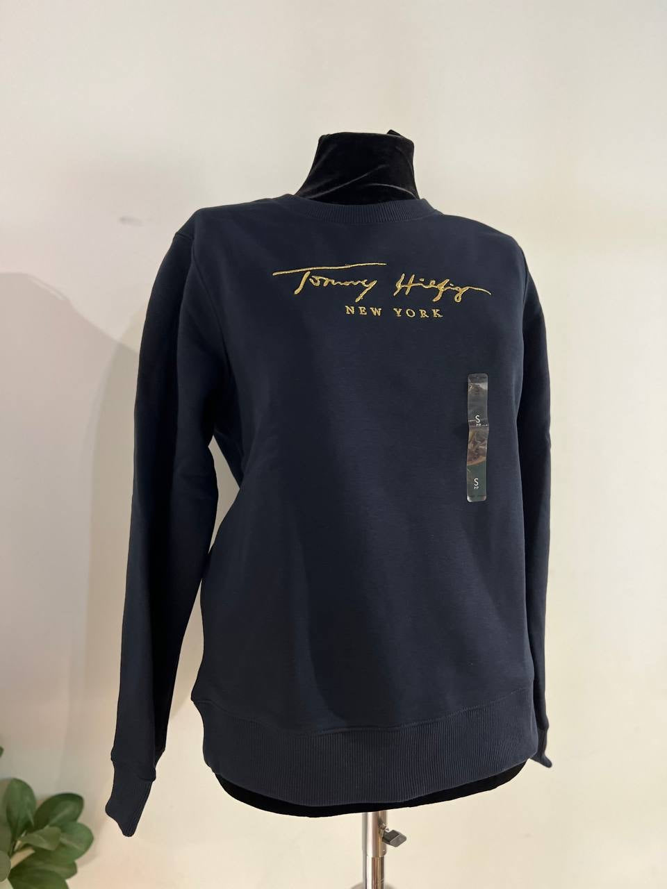 Tommy Hilfiger sweater