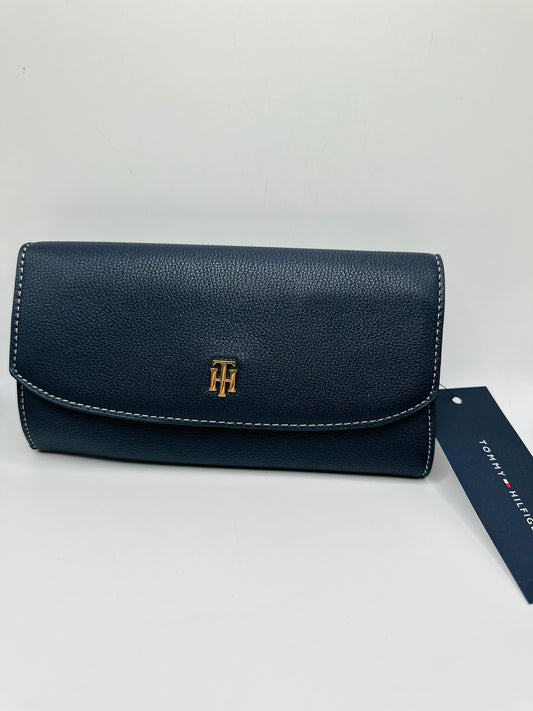 Tommy Hilfiger wallet