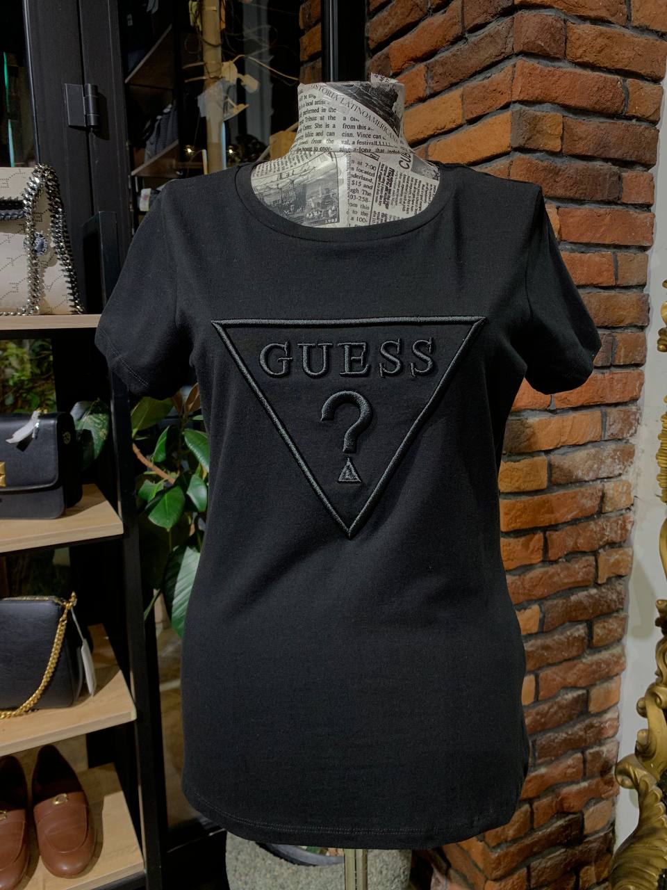 Guess shirt