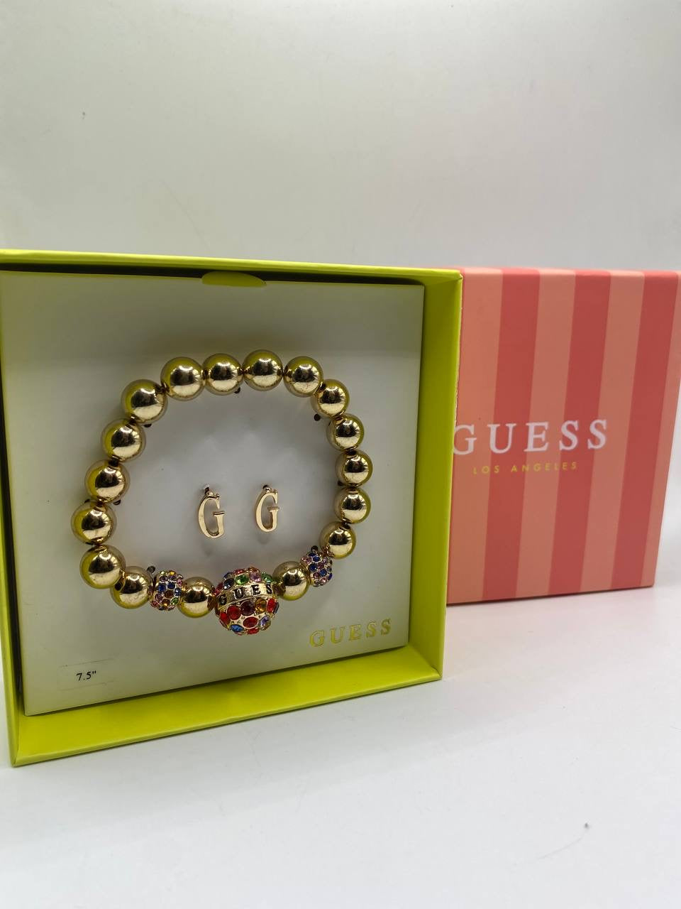 Guess set