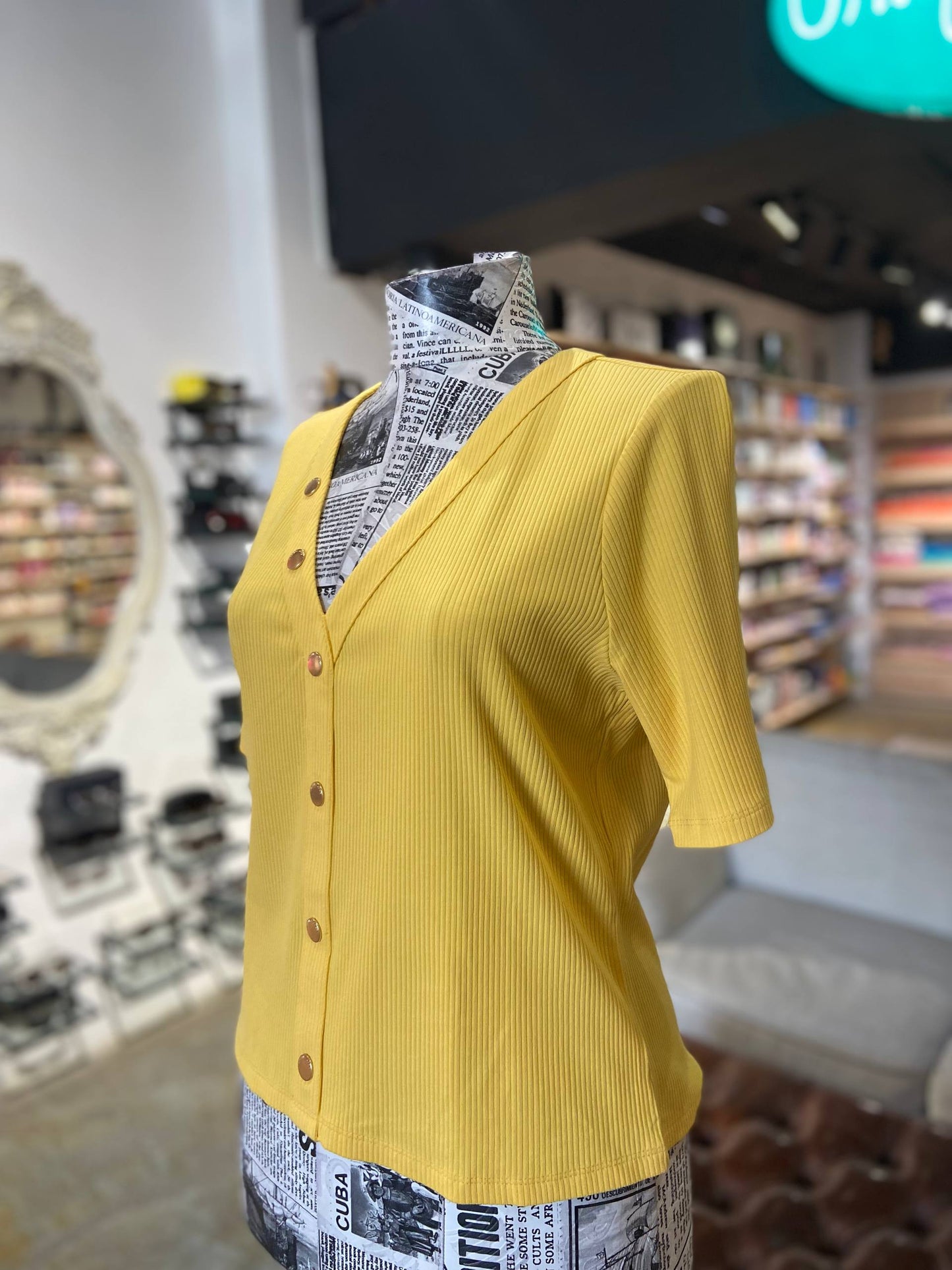 Micahel kors top
