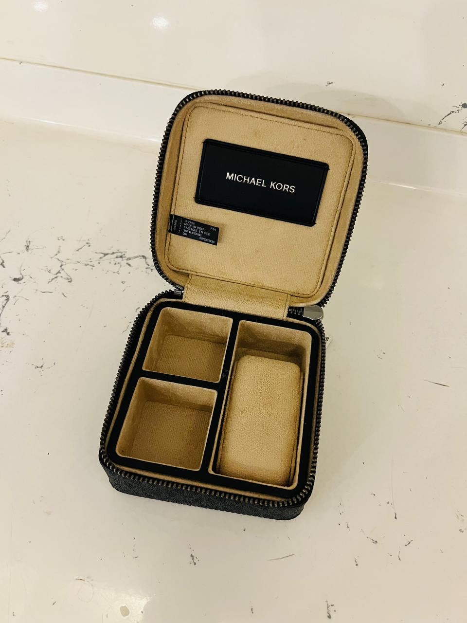 michael kors jewellery box