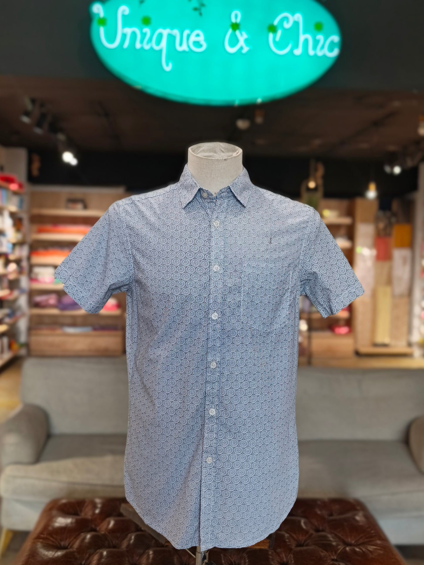 Monument blouse shirt size small