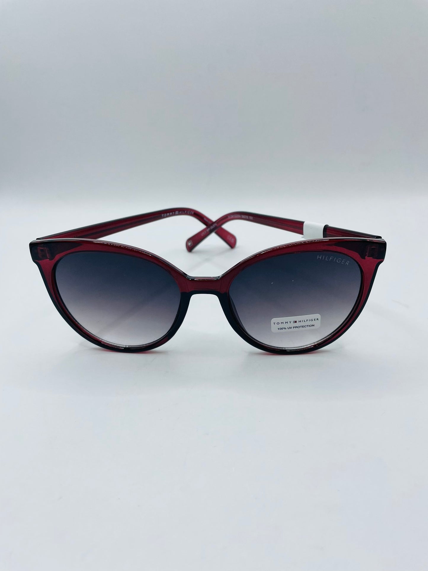 Tommy Hilfiger sunglass