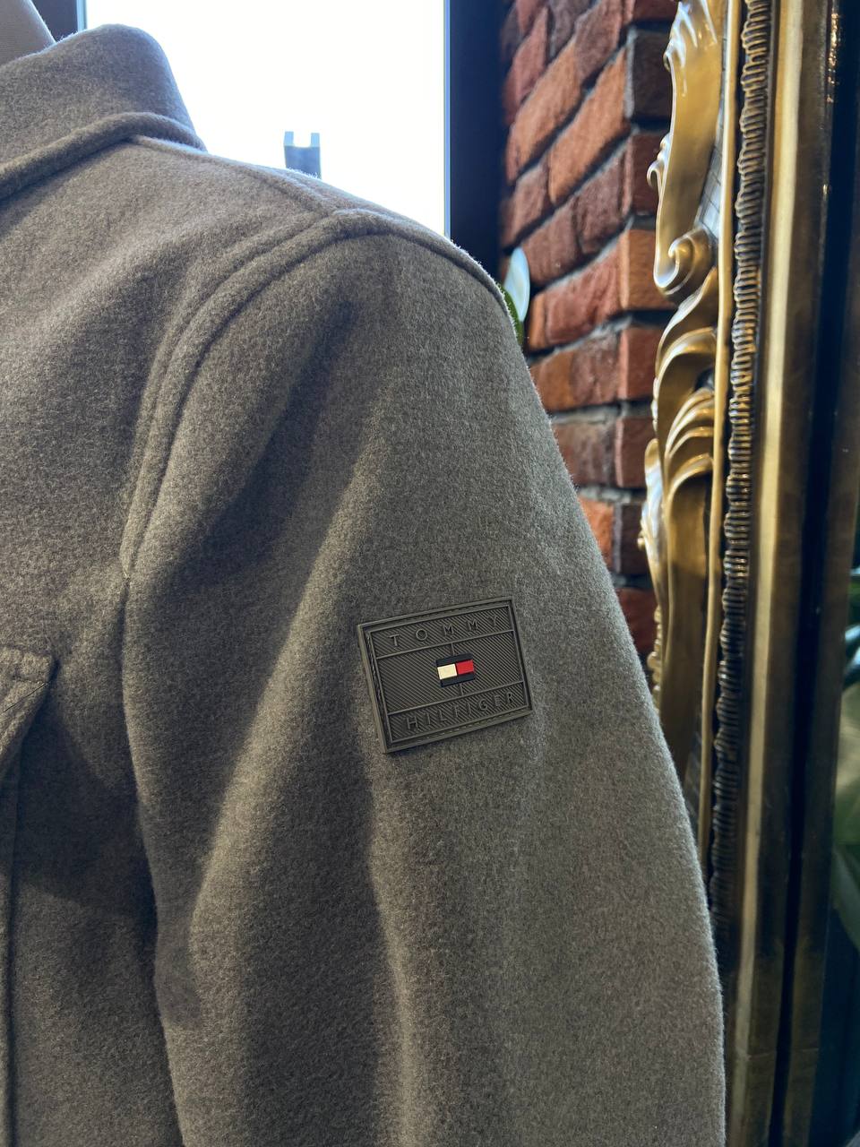 Tommy Hilfiger Men's Wool Blend Field Jacket size medium