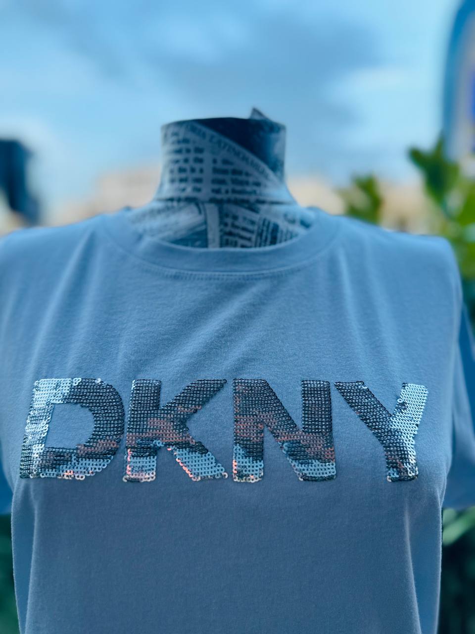 Dkny shirt size small