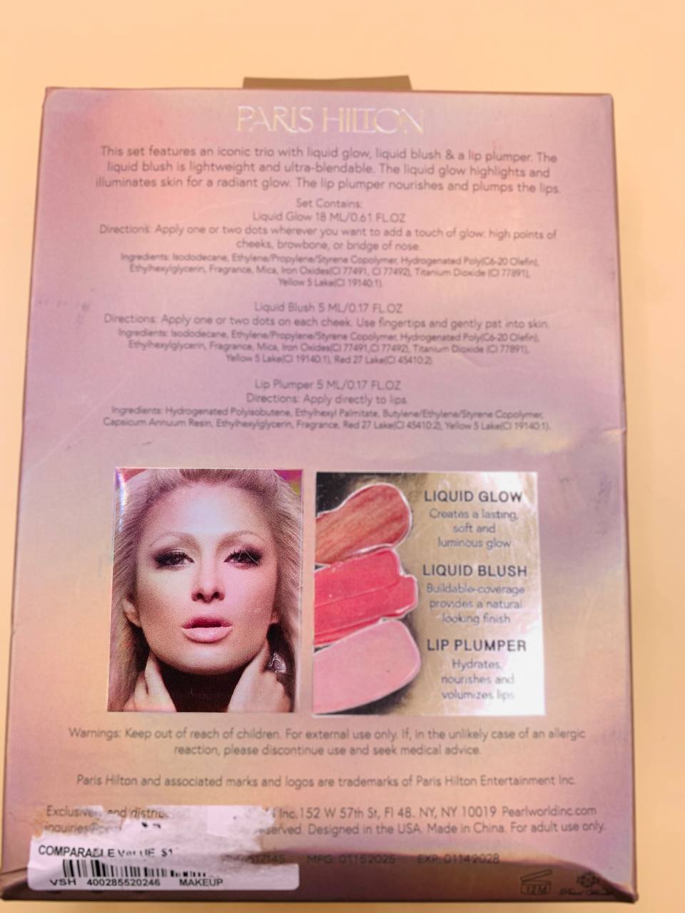 Paris Hilton set